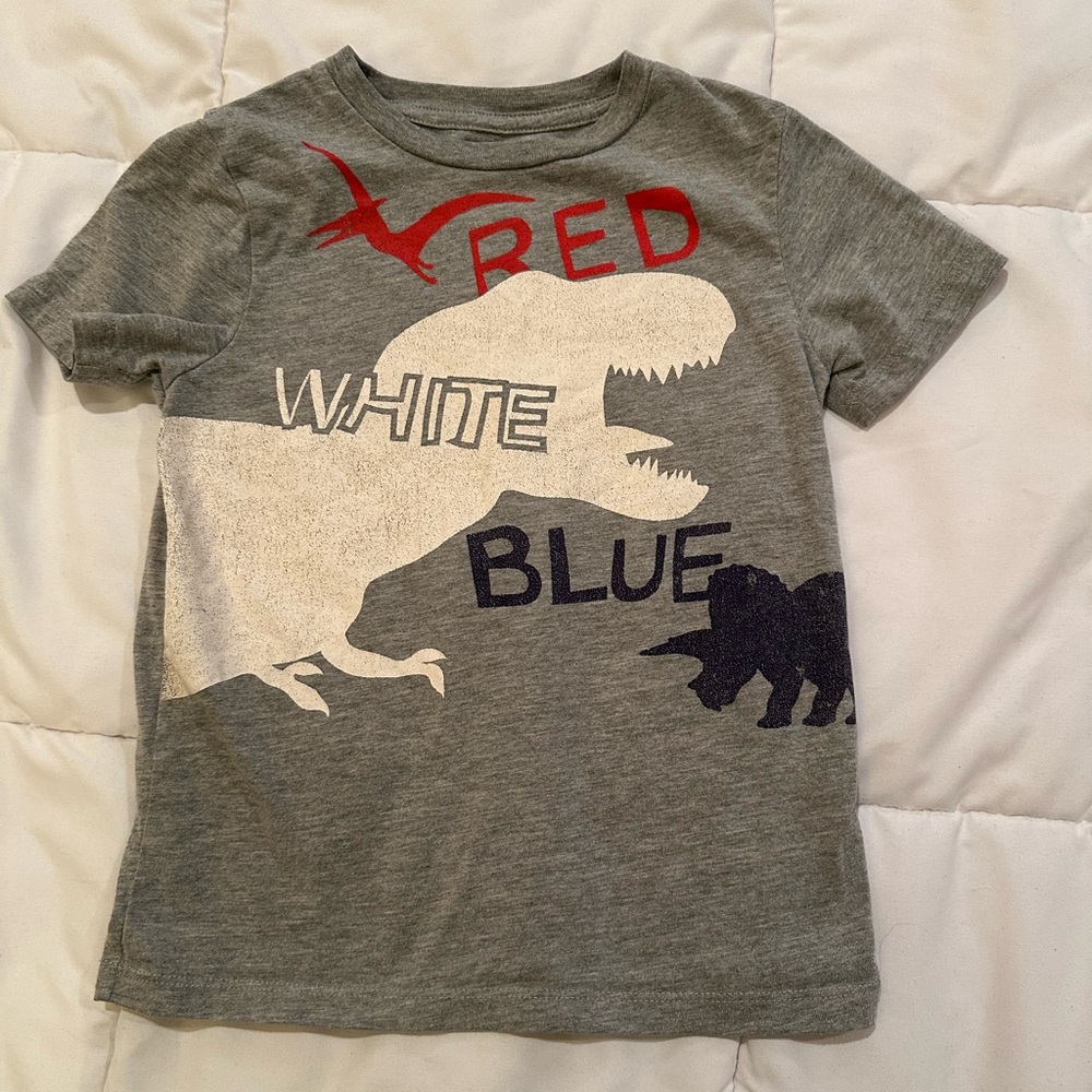 ⭐️ $1 if bundled - 4T Gray Dinosaur Graphic Kids T-Shirt Red White Blue